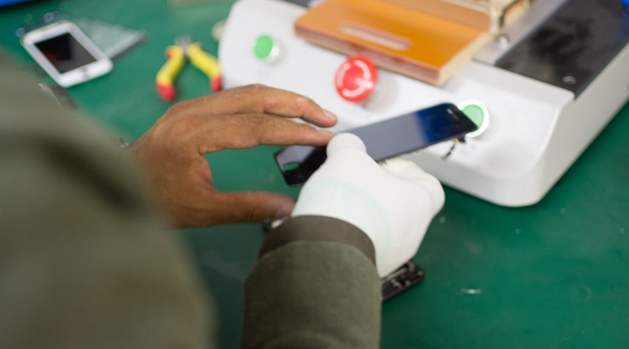 E-Ink Smartphone Reparatur – Bild 2