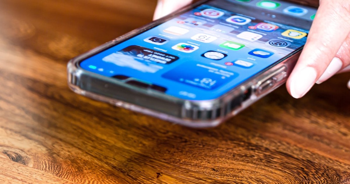 Foldable Smartphone Reparatur Kosten 2026 | Leitfaden