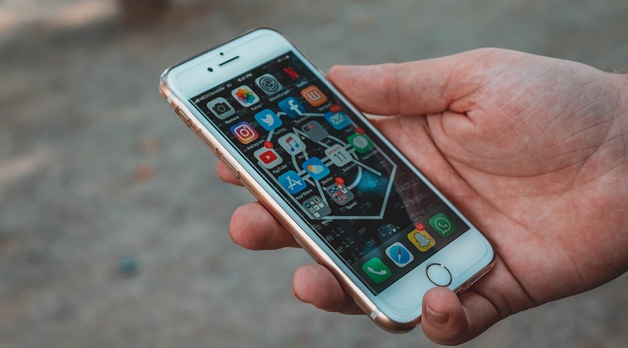 Foldable Smartphone Reparatur kosten – Bild 1